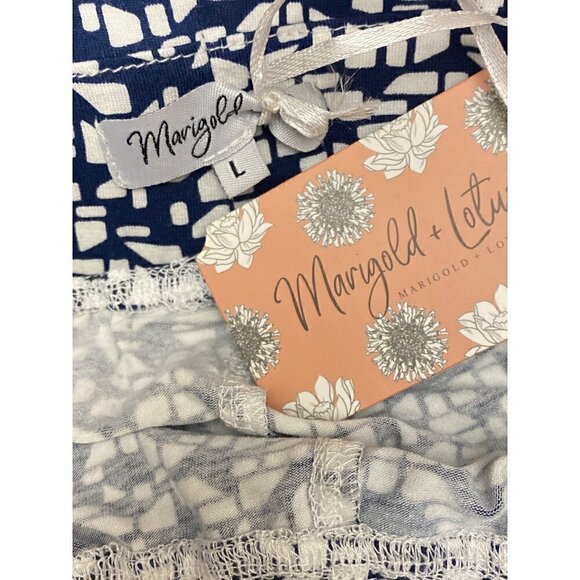 NEW Marigold and Lotus Blue White Loungewear Leggings Size Large - Picture 4 of 5